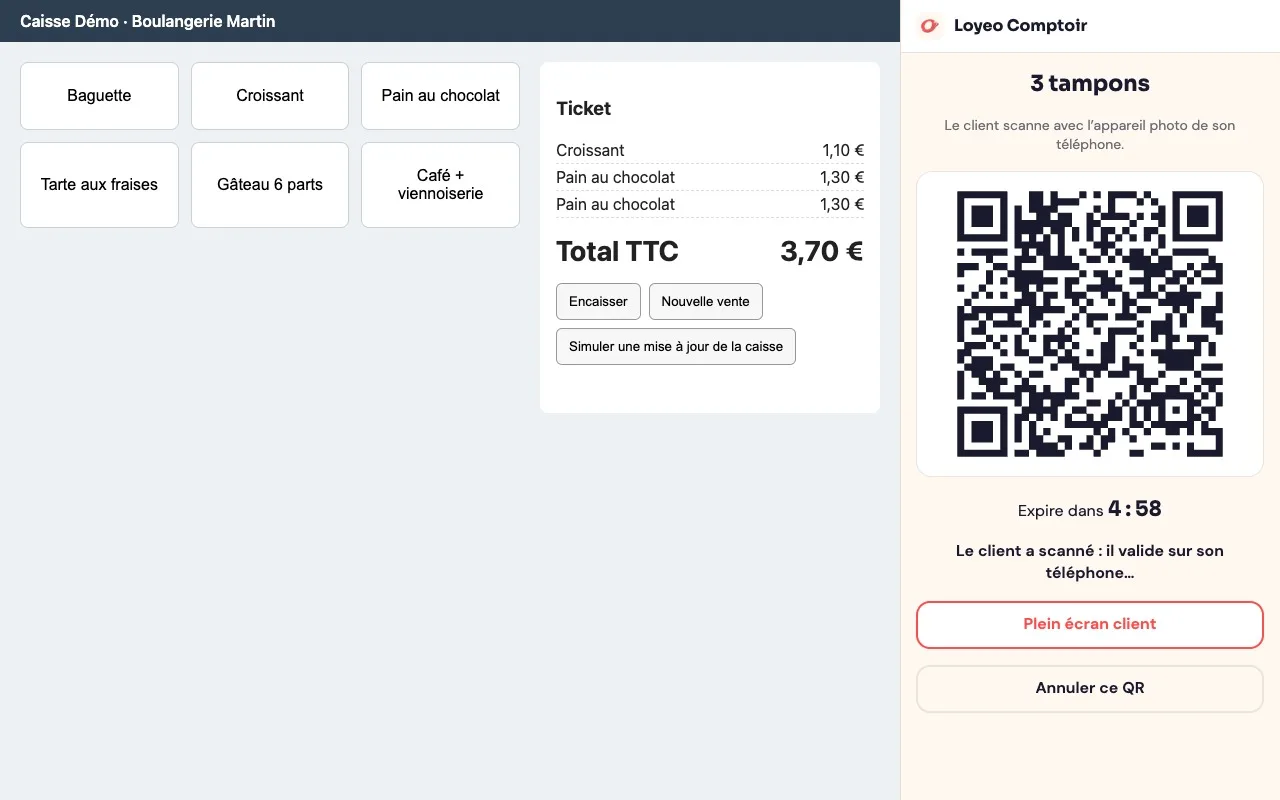 Le QR code à usage unique dans le panneau, avec le compte à rebours et le message Le client a scanné